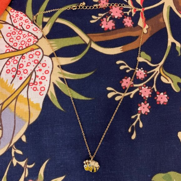 Bumble Bee Necklace - Picture 2 of 2